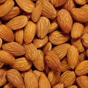 •	Almendras media libra